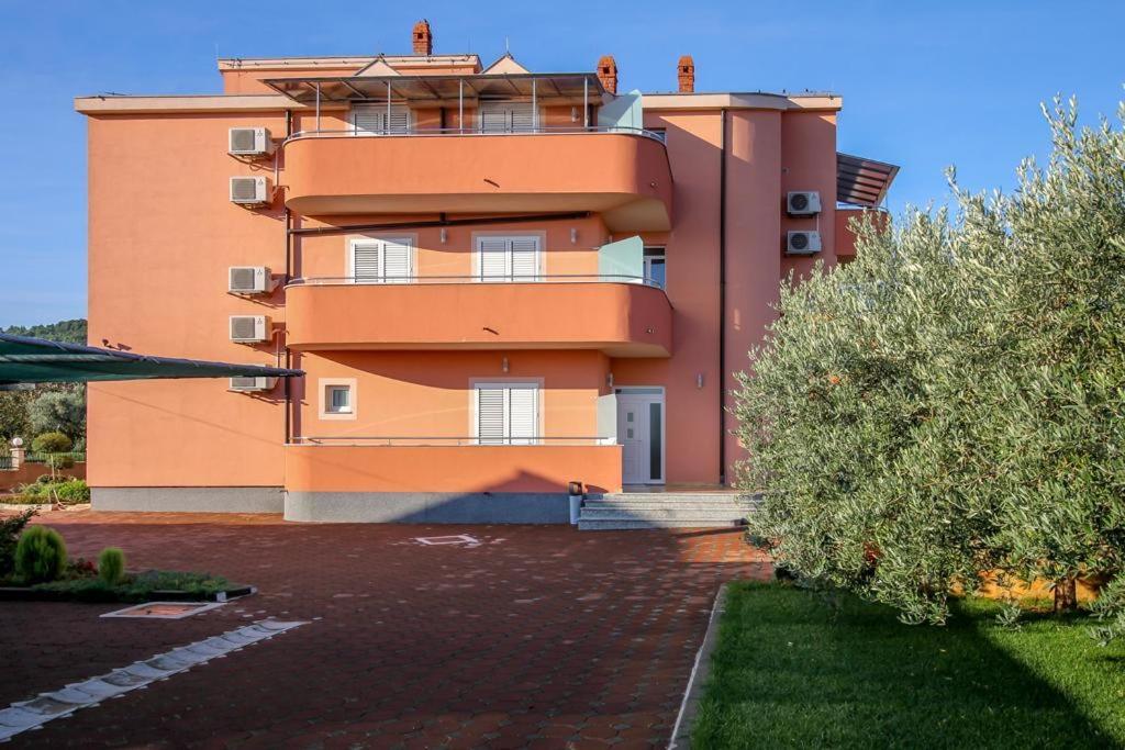 Family Friendly Apartments With A Swimming Pool Nevidjane, Pasman - 18054 Nevidane Bagian luar foto